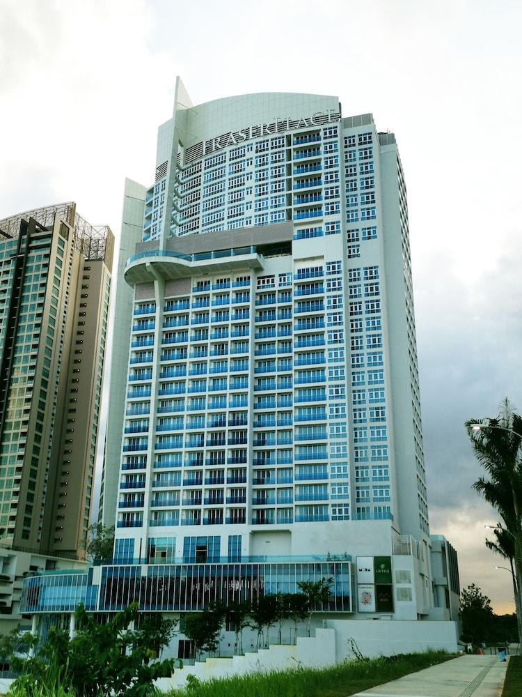 Fraser Place Puteri Harbour Nusajaya  Zewnętrze zdjęcie The hotel in 2015